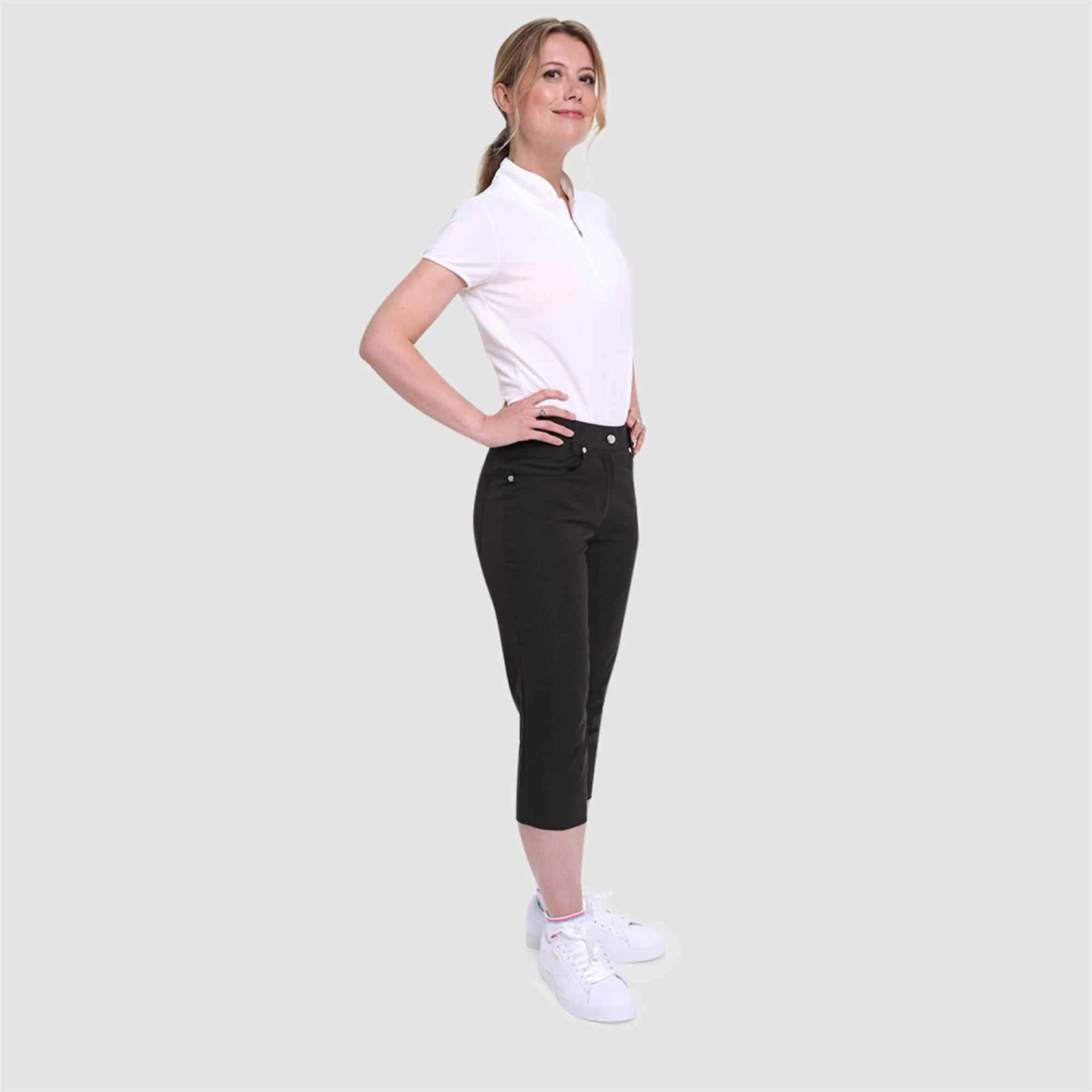 Pure Golf Trust Ladies Golf Capris Black 70CM - Image 3