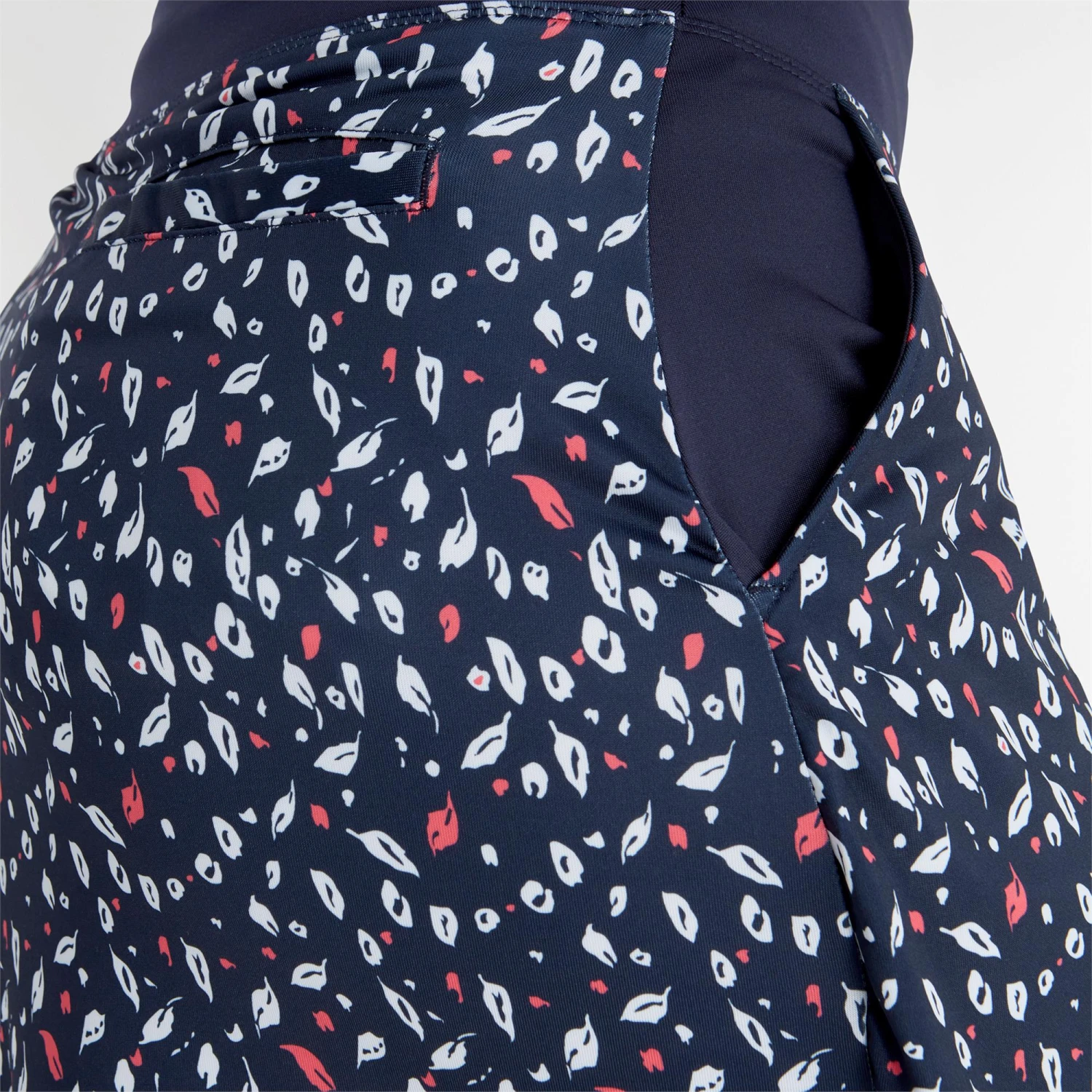 Green Lamb Melissa Printed Ladies Golf Skort Leaf Print - Image 6