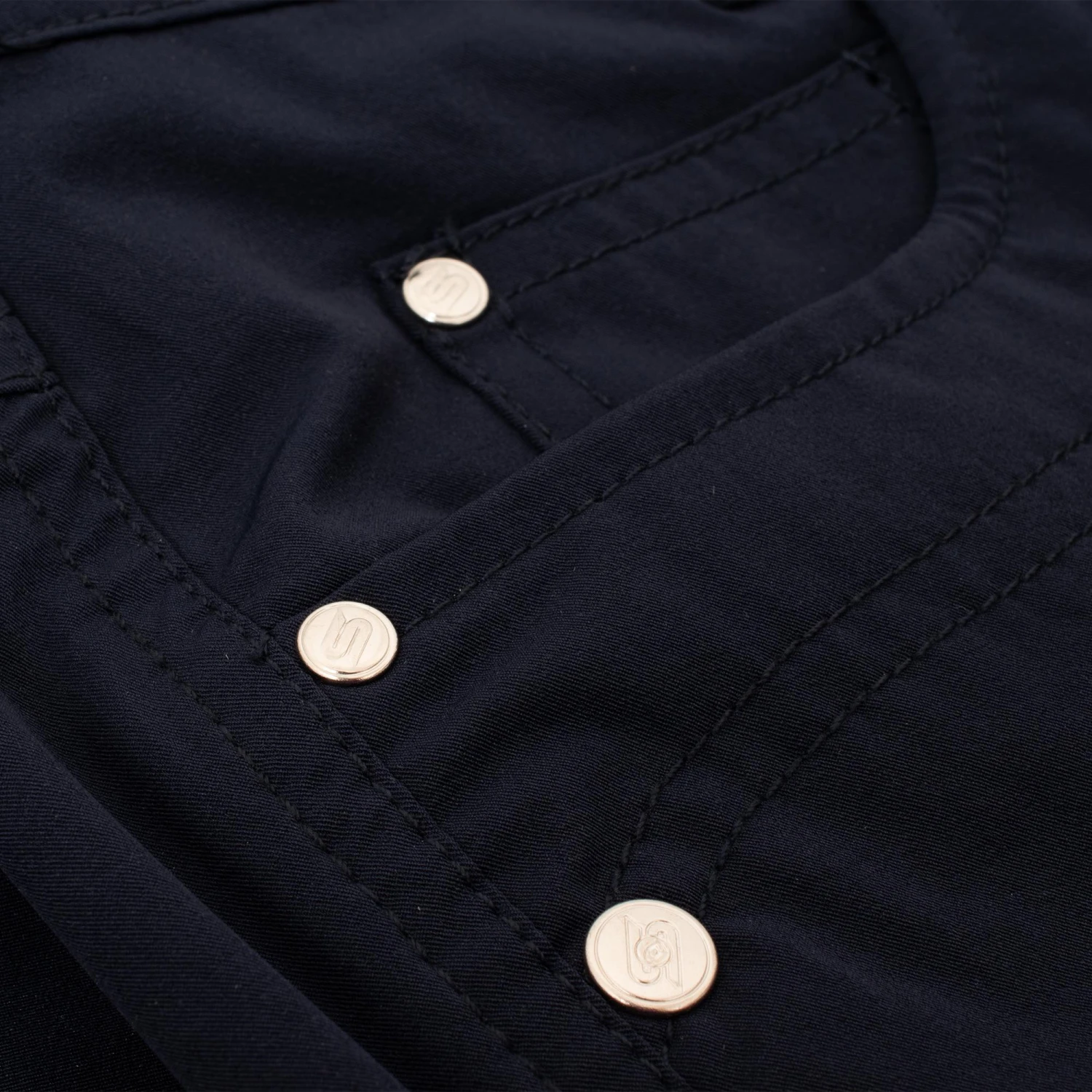 Daily Sports Miracle Ladies Golf City Shorts 62cm - Image 13