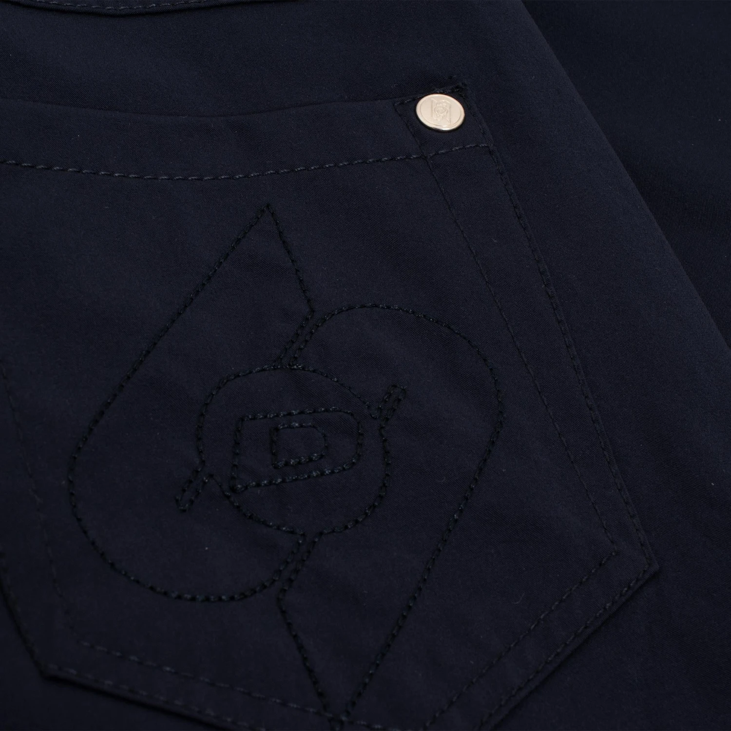 Daily Sports Miracle Ladies Golf City Shorts 62cm - Image 14