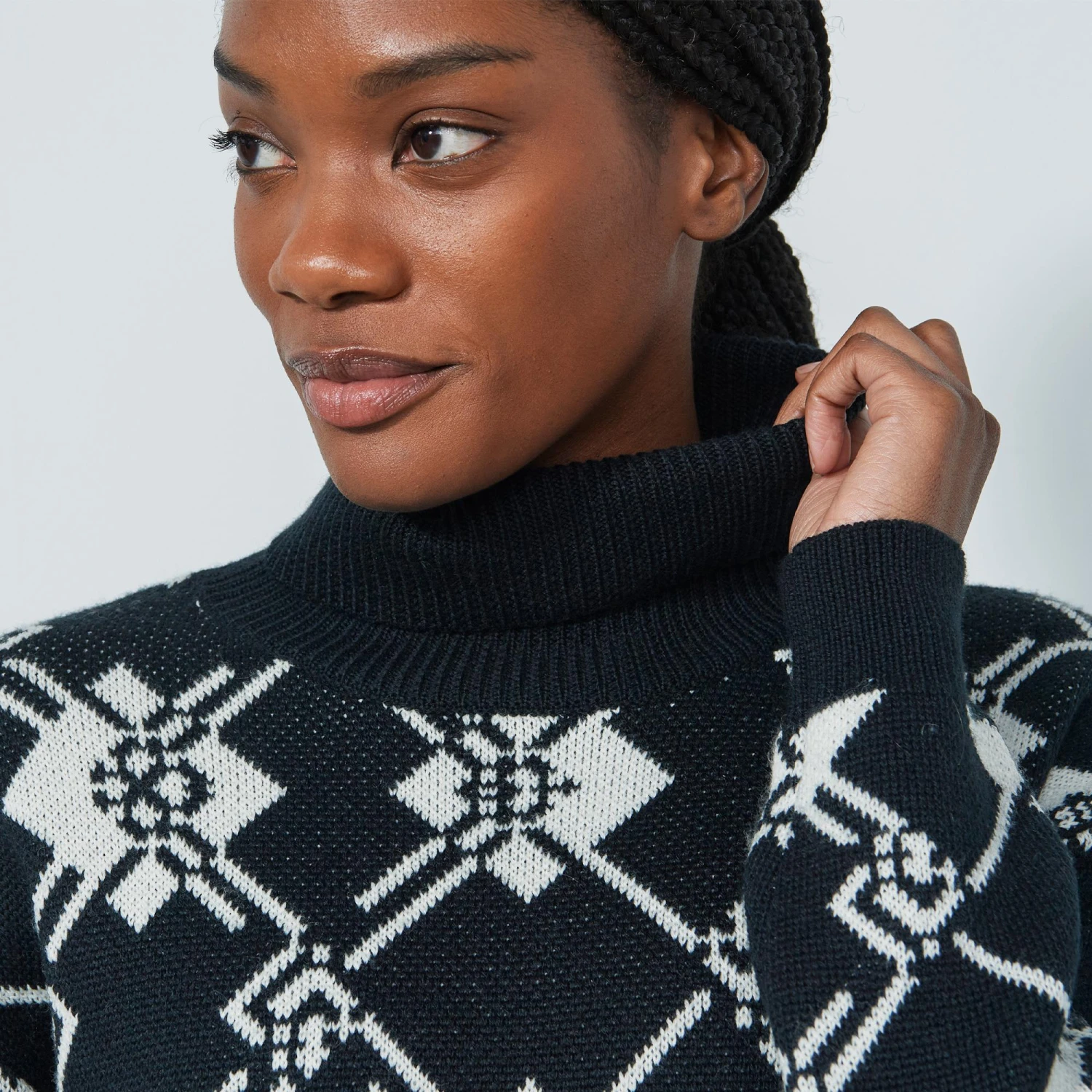 Daily Sports Acari Ladies Roll Neck Knitted Golf Pullover Black - Image 5