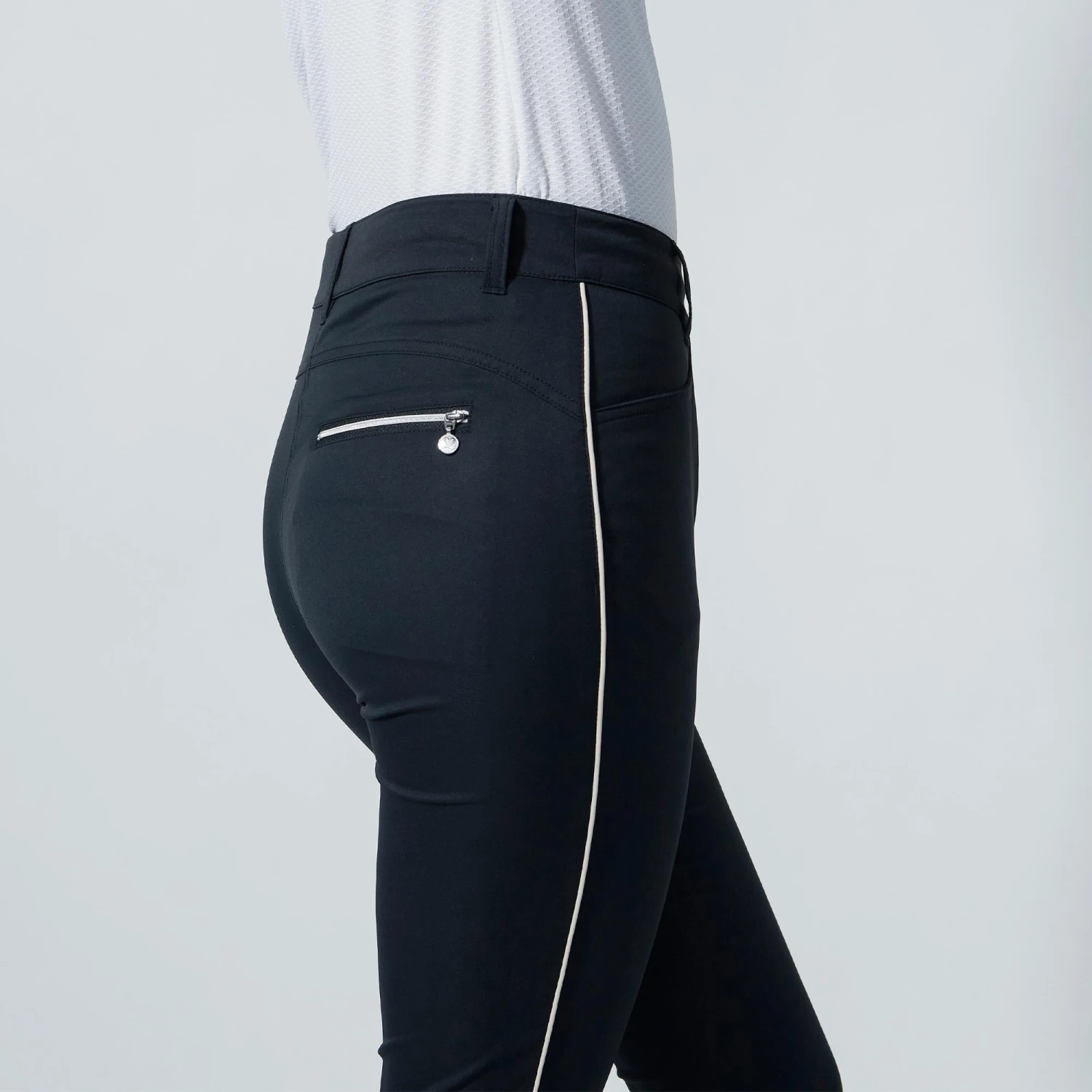 Daily Sports Glam Ankle Ladies Golf Pants Black Beige - Image 5